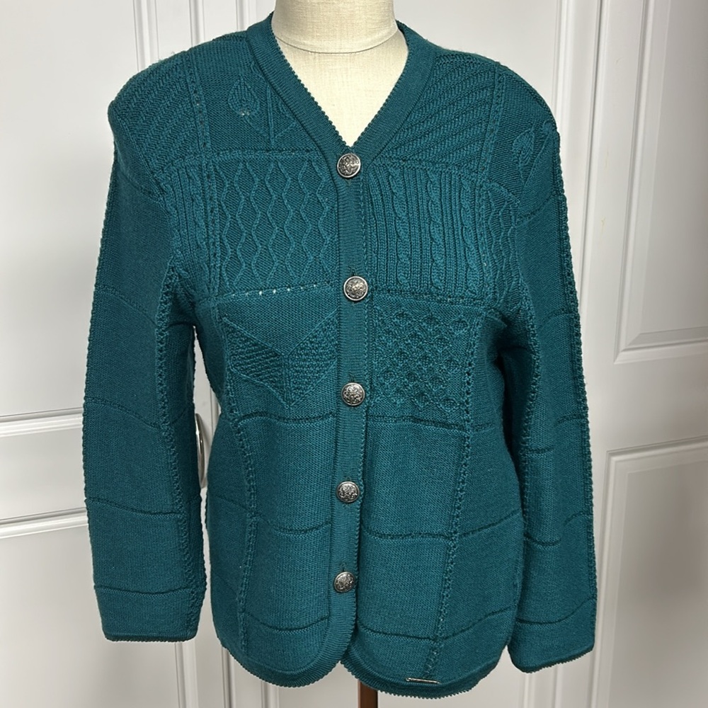 Geiger Collections Cardigan Size 34 Made in Austria Excellent Vintage Condition